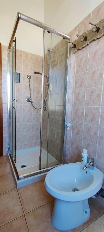 La Porta Sulla Costa Bed & Breakfast San Pantaleo Exterior photo